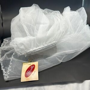 Giselle Bridal White Veil